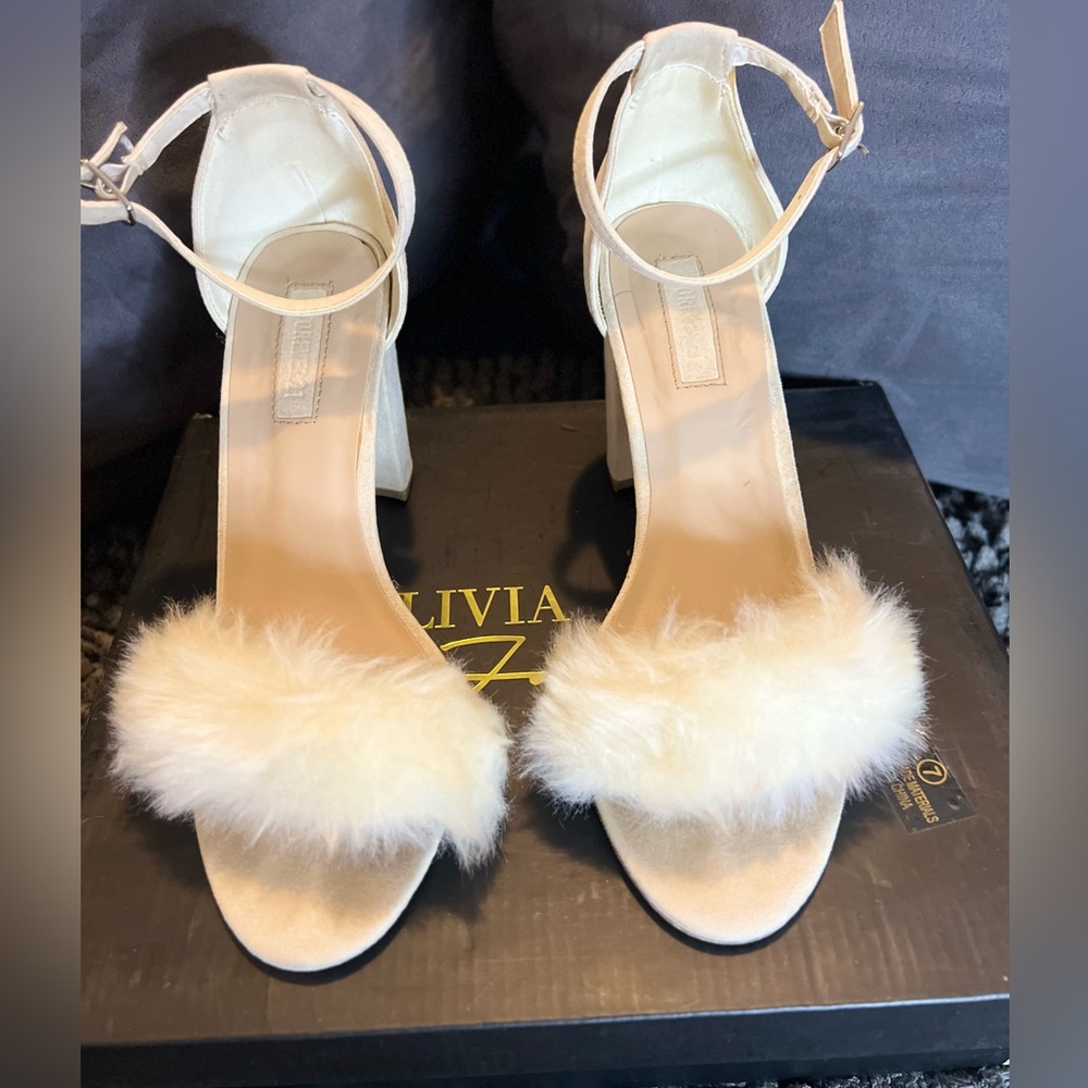 Feather heels